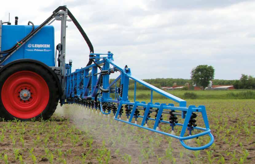 The DISTANCE-Control automatic boom height control makes spraying in hilly and very hilly terrain substantially easier.