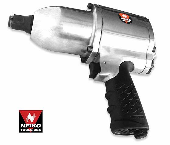 3/4 1,000 LB. IMPACT WRENCH This is a heavy duty 3/4 drive air impact wrench that will deliver 1,000 foot pounds of torque and will peak at 1,200 foot pounds.