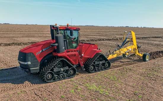 Constant high-flow hydraulics and low-speed torque keep the tile plow set to grade, without stalling. Easier operation allows operators to focus on tile grade for improved performance. SCRAPER.