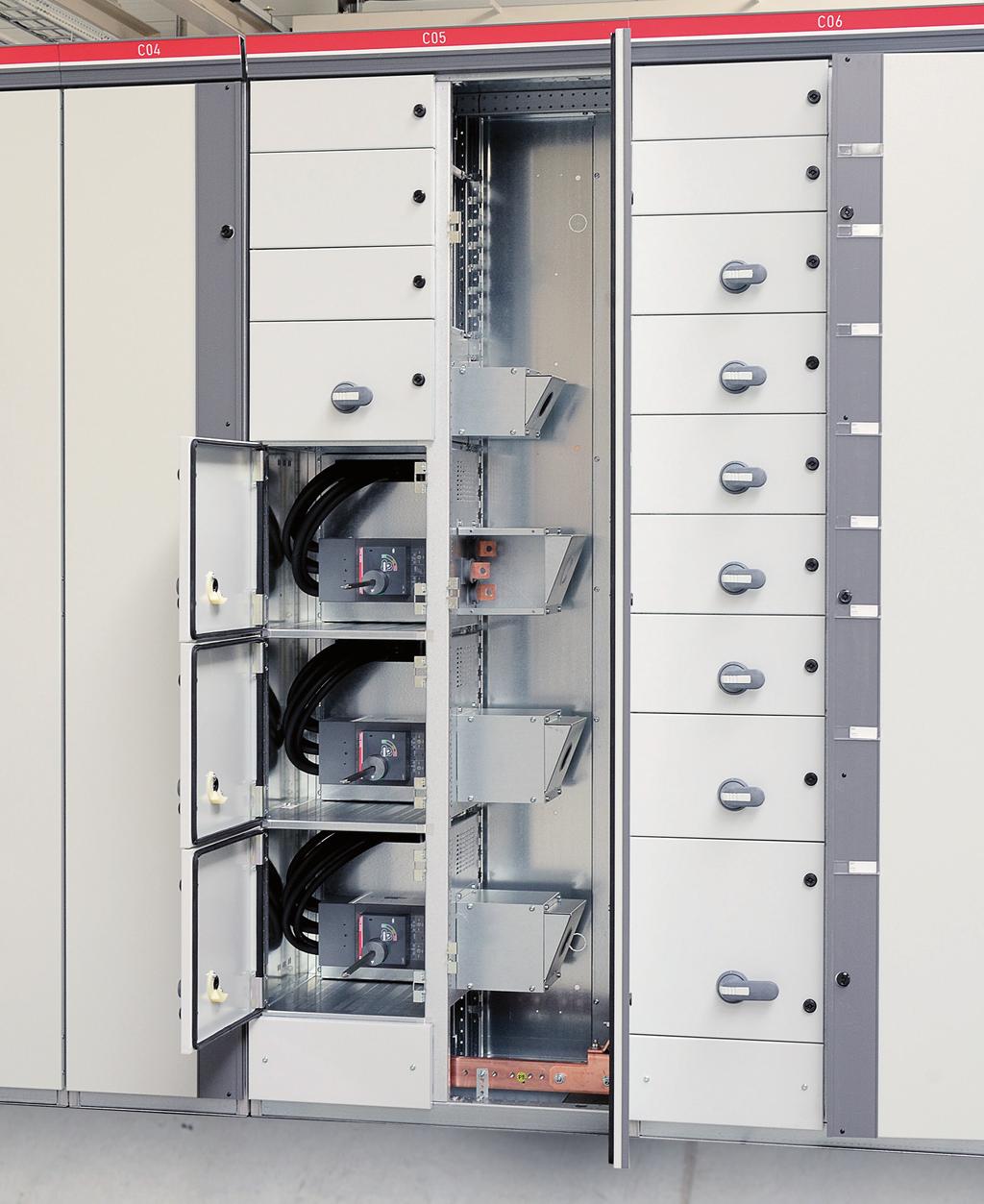 Compact, reliable and safe, ABB s highperformance PowerCenter is the ideal solution to focus on customer needs by extending the power distribution portfolio.