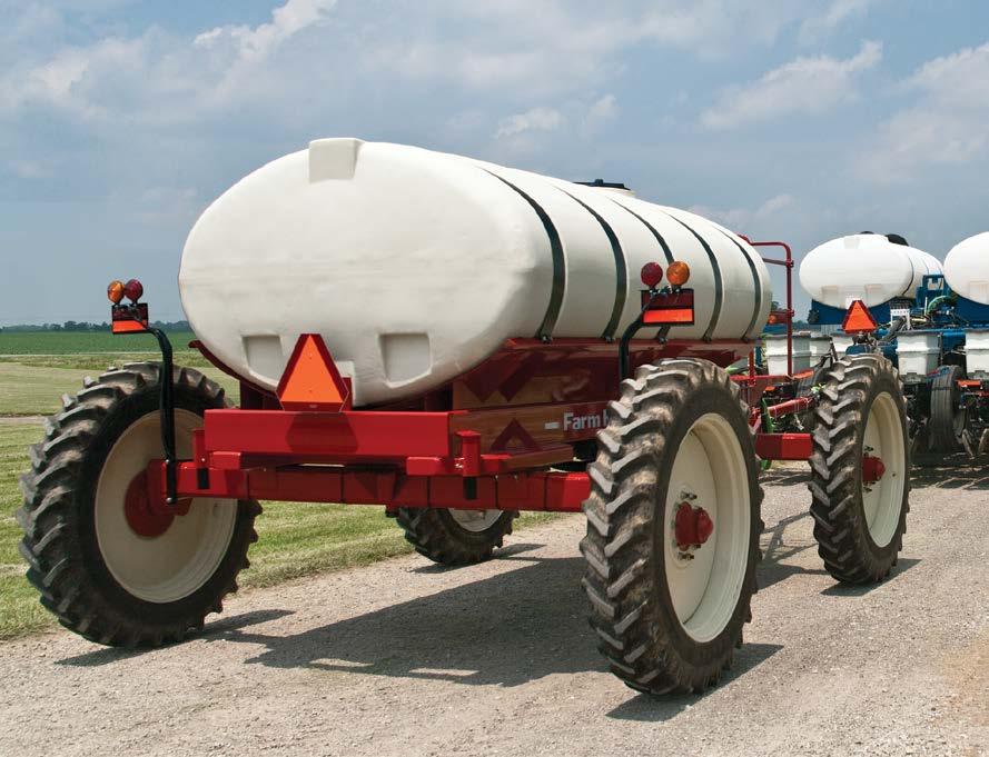 10 Liquid Supply Trailer PRODUCT OVERVIEW 4-wheel-steer liquid supply trailer 1600 U.S. gallons 120"/ 120"-140" axles FEATURES Custom tank/saddle Easy to change steering linkage 320/85R38 or 18.