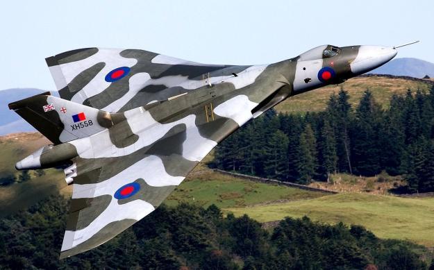 44), sometimes referred to as the Hawker Siddeley Vulcan, is a delta wing subsonic jet strategic bomber that was operated by the Royal Air Force (RAF) from 1953 until 1984.