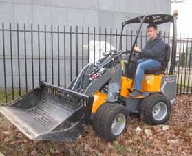 In this leaflet you will find the smallest range of Giant wheel loaders, which have a service weight between 1000 and 1550 kg.