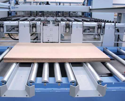 This ensures precise cuts Feed-stacking, aligning and off-stacking books of panels has no