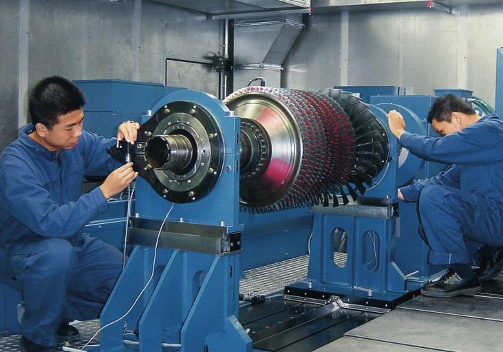 Technical on-the-job training: Under an extensive technology transfer program, MTU Maintenance Zhuhai had some 100 technicians cross-trained at MTU s German facilities for more than