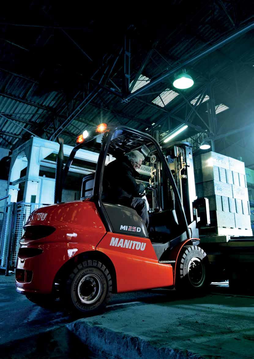 design 100% EFFICIENCY With the new line of MANITOU MI industrial forklifts, we put design to work for efficiency!