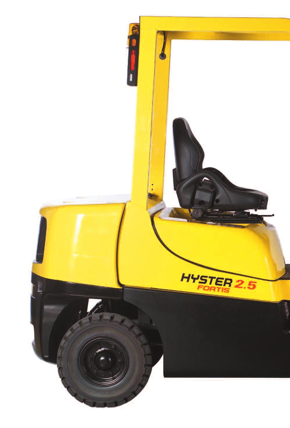 HYSTER FORTIS FEATURES Operator Compartment Ergonomically designed, fatigue reducing operator compartment enhances overall productivity.
