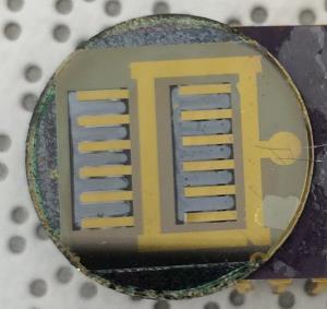 MEMS valve : Unimorph Actuator Array Deflection (µm) Unimorph actuator array (learning prototype