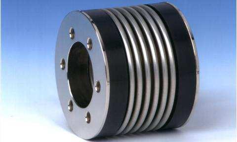 clamping collar hubs are most common for small and medium sizes conical clamping hubs are used to