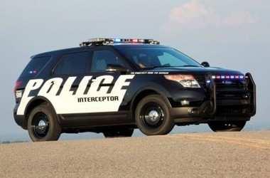 Police - Ford SUV Interceptor (3) 31580490 - Police Police CIP - Fleet 3-7 years (depends on mileage/age) CY 17 Total Cost: $ 135,000 3-2017 Ford SUV Police Interceptor ($45,000 each) To provide for