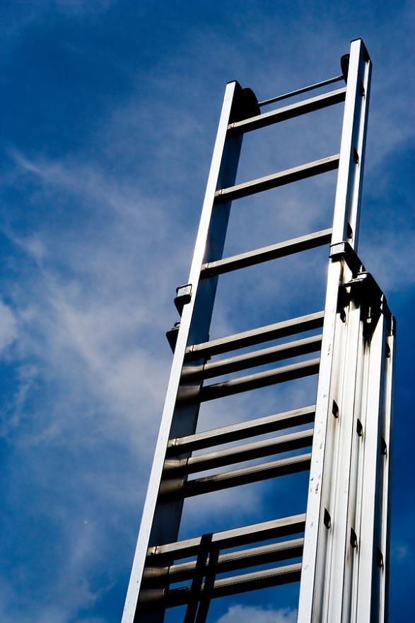 Proper Use Guidelines for extension ladders (continued): Extension ladders must be equipped with stops to ensure the proper overlap.