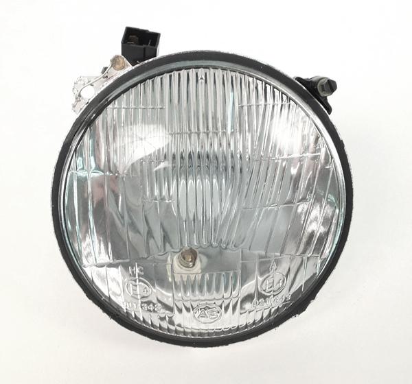 .. Left outer head lamp with parking light for Alfa Romeo and GTV6 models from.
