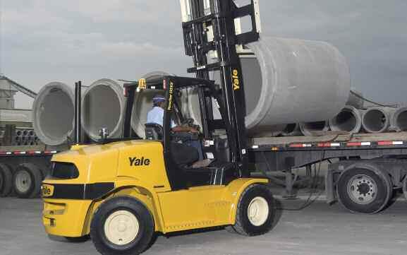 Veracitor Series As a leader in materials handling, Yale offers so much more than the most complete line of lift trucks.
