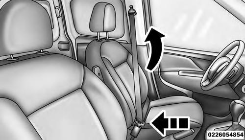 THINGS TO KNOW BEFORE STARTING YOUR VEHICLE 39 2 Inserting Latch Plate Into Buckle 4. Position the lap belt so that it is snug and lies low across your hips, below your abdomen.