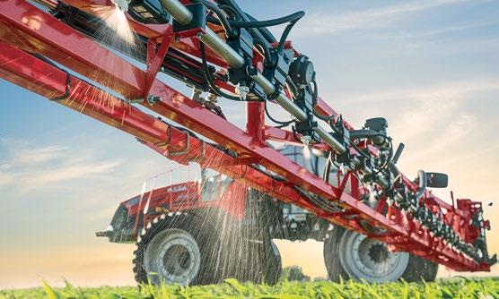 THREE SEASONS OF USE: PREPLANT, POSTEMERGE, POSTHARVEST. Cover more acres for timely and flexible multiseason product application with the Trident 5550.