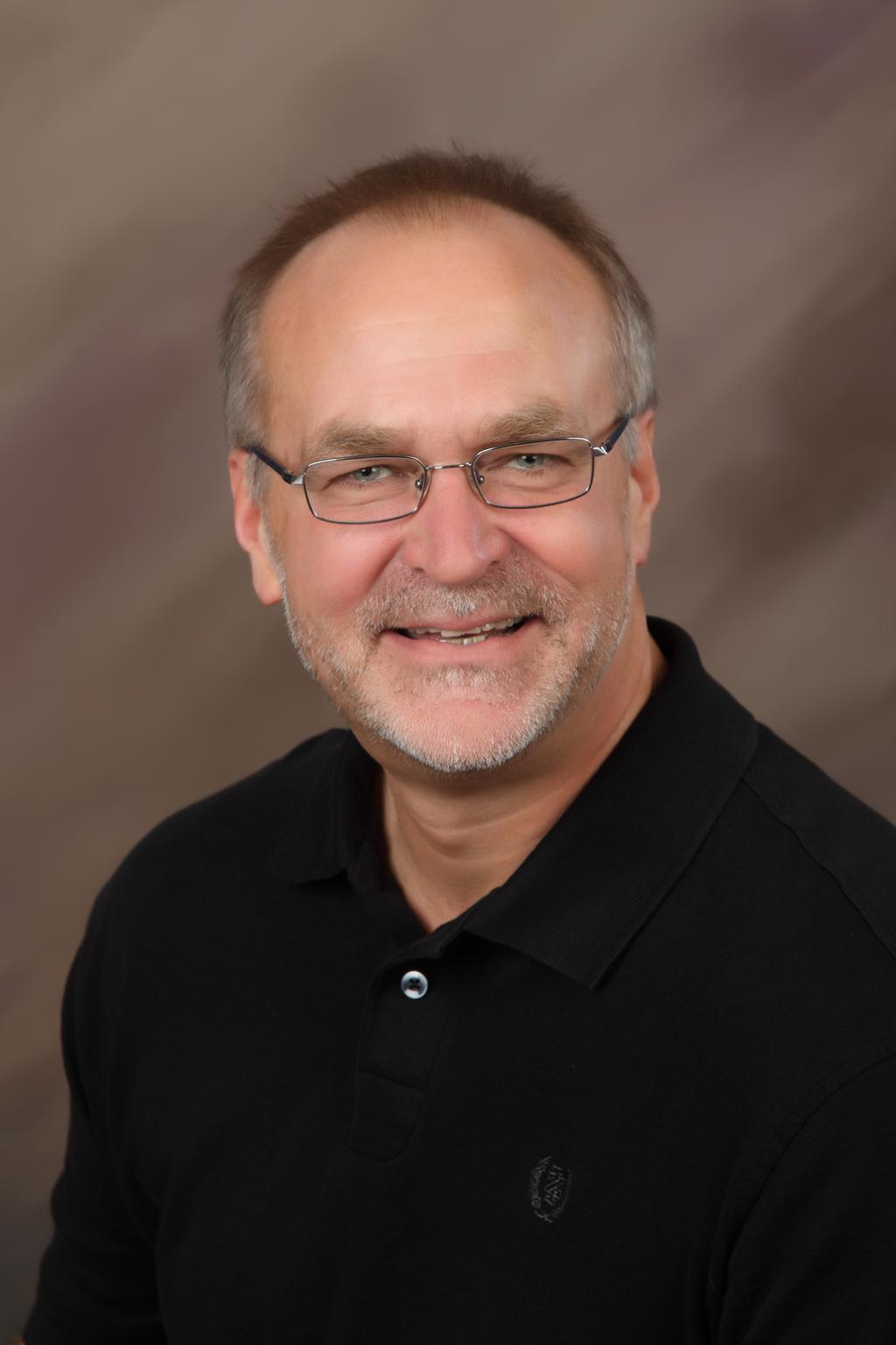 About the Authors: David W. Sundin, Ph.D. Dr. David Sundin has over 30 years' experience working with heat transfer in power electrical systems. A technical and management consultant, Dr.
