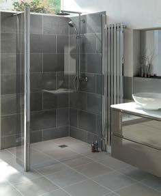 ENLOSURES Aspen 6 Panels glass panels in a seamless design, great for installing in a wetroom environment or on a tray.