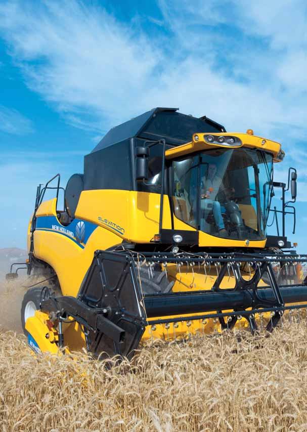 12 13 FEEDING ENHANCED FEEDING FOR MORE EFFICIENT HARVESTING The CX5000 & CX6000 s feeding system features four chains with connecting slats for improved, continuous crop flow.