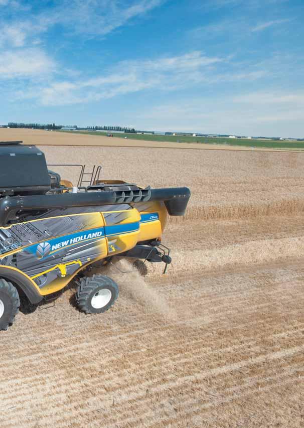 EXCELLENT CAPACITY New Holland CX5000 and CX6000 combines deliver outstanding field performance.