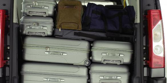 Bags of Space Whether it s hotels, train stations or airport runs, today s passengers often come with plenty of luggage. Which is why E7 brings you an amazing 70% more luggage space.