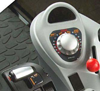FEATURES AND BENEFITS MASSEY FERGUSON 6400 SERIES Powershift and Range Change Lever Transmission control is a single T handle