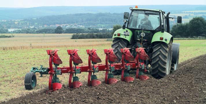 Reduced stress during turnover As with other heavy duty, fully mounted reversible ploughs in the Kverneland range, an alignment cylinder is incor porated within the mainframe to reduce stress on both