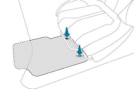 Ease of use and comfort Mats Fitting Refitting To refit the mat on the driver's side: F position the mat correctly, F reattach the fixings by pressing, F check that the