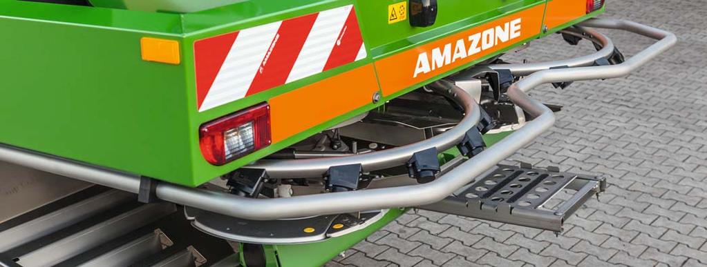 Innovations at SIMA 2017 Main advantages of Argus Twin Via constant online monitoring and the readjustment of the delivery system, the trailed ZG-TS spreader works the same way as on the mounted