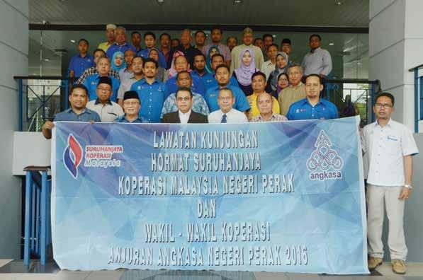 Seramai 40 orang membabitkan 17 Pegawai Suruhanjaya Koperasi Malaysia (SKM) Negeri Perak dan 23 anggota koperasi kredit Negeri Perak telah mengadakan kunjungan ke ANGKASA baru-baru ini.