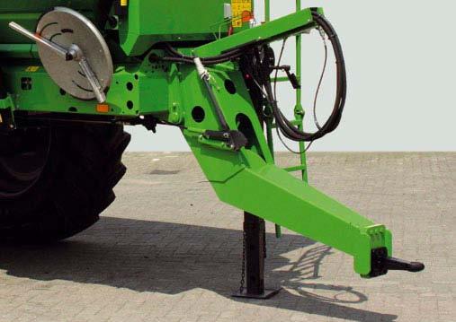 "dirty zone" Mechanical spreading disc drive available for PTO shafts speeds of 540 rpm,