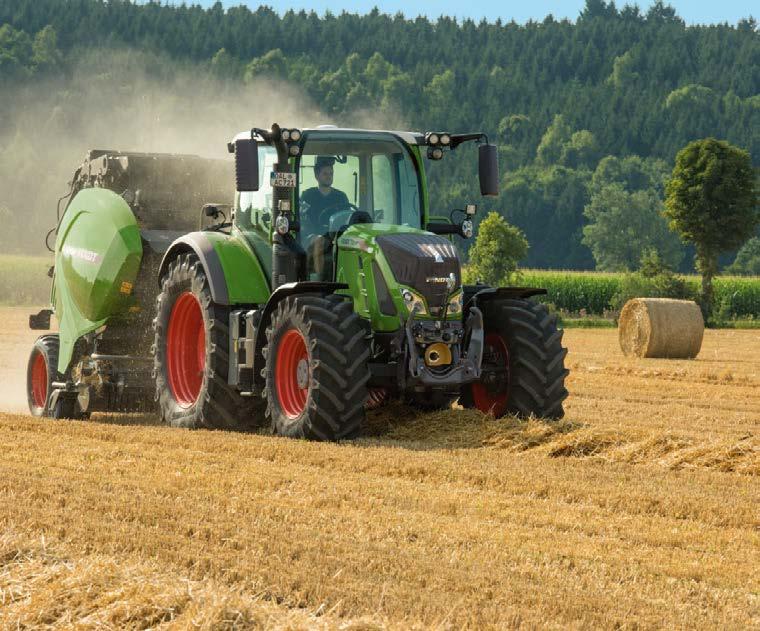 E-Link Control is user-friendly and can be quickly fitted to any tractor. E-Link Pro is an ISOBUS operating terminal, which controls the baler functions via touch.