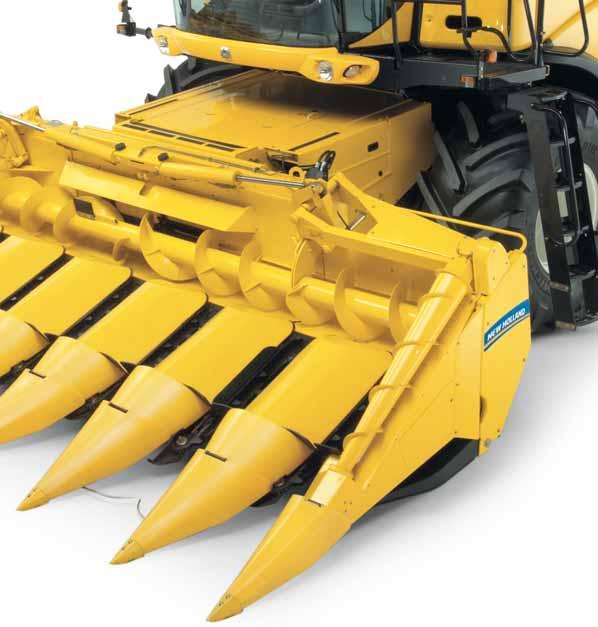 DEPENDABLE OPERATION Regardless of size, New Holland maize headers are designed for top harvesting performance in all crop conditions.
