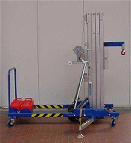 GLASSMAX 500 Load capacity 500 kg Lifting height max. 4.9 m - Chassis width: 76 cm Chassis length: 1.