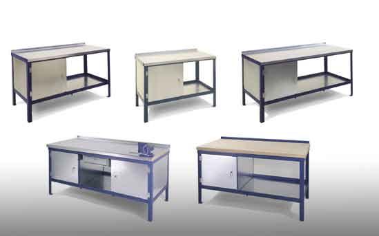 W O R K B E N C H E S Workbenches Heavy duty workbenches are fully welded (not flat pack) and are constructed from steel angle with braced galvanised tops or 45mm timber top or super heavy duty with