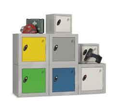 Quartos have been designed for use individually, bolted together in blocks, or to complement other locker combinations by acting as linking bridges or additional top lockers.