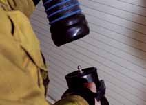 As extra protection, in case of faulty operation, there is a safety coupling to ensure that the hose is
