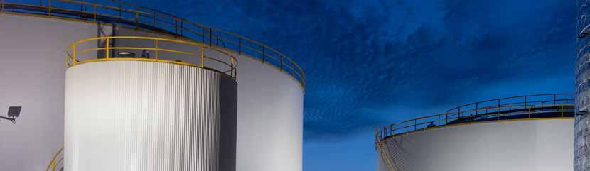 59 DOWNSTREAM PETROLEUM 2017 FACTS ABOUT BULK FUEL TERMINALS Bulk fuel terminals are large storage facilities from which bulk fuel is stored and distributed to wholesalers, retailers, distributors