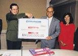 13 september Telekom Malaysia dan Microsoft (M) Sdn. Bhd. mengumumkan perkongsian strategik untuk menyokong segmen industri yang paling pesat membangun iaitu Perkhidmatan Hos Aplikasi.