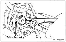 INSTALLATION NOTICE: Make sure the outboard joint side of the drive shaft does not bend too much. REAR DRIVE SHAFT DISASSEMBLY 1.