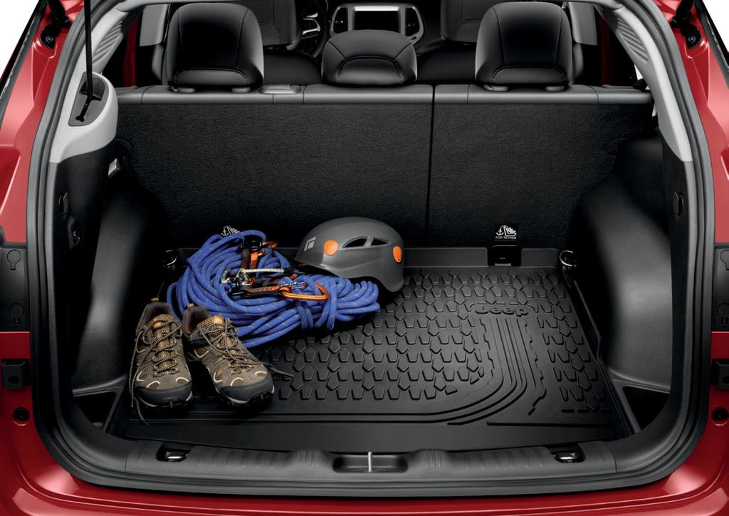 convenient access to the rest of the cargo area. Easy to install and remove. [ 82214653 ] MOULDED CARGO TRAY.