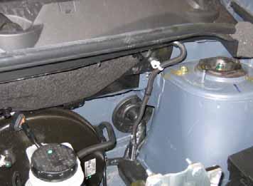 pump cable harness until later together with fuel pipe along the