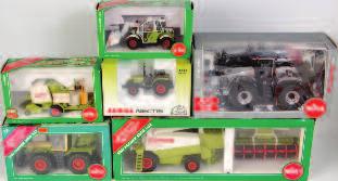 2882 Ford 7810 in silver and blue (VG-NM-BVG) 40-60 1226 Universal Hobbies and Schuco, 1/32nd scale Fendt combine harvester group to include; Universal Hobbies No.
