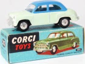 with silver detailing, in the original all-card blue and yellow box with leaflet (VG- NM,BVG) 60-80 1627 Corgi Toys, 252 Rover 2000,