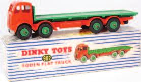 spot box, one end flap a/f (VG,Ba/f) 60-90 2004 Dinky Toys, 236 Connaught racing car, pale green body with red interior, racing number 32 with white driver, in the original yellow all card picture