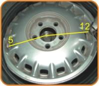 3 Insert the valve stem through the rim hole and verify that the rubber grom met is seated against the rim hole surface. 2.