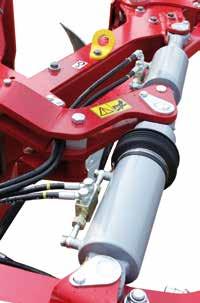 The five furrow models are equipped with an alignment cylinder as a standard. The working width is hydraulically adjustable within a range of 30 to 50 cm.