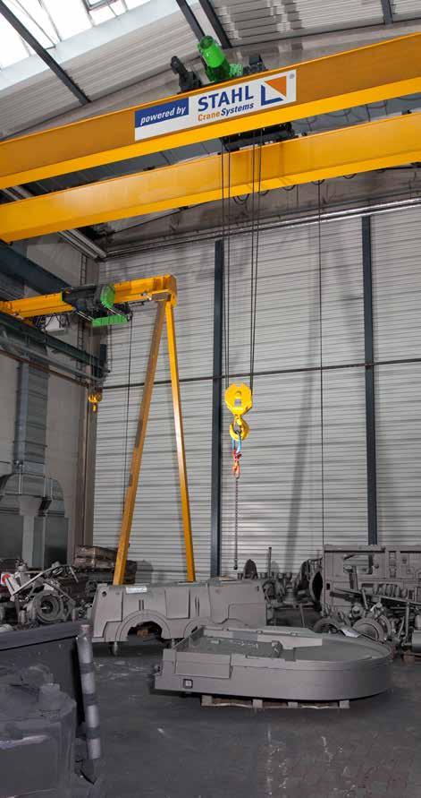 Each wire rope hoist is equipped with two load ropes which are attached to return sheaves on the load beam and ensure that the load is transported steadily without swinging.