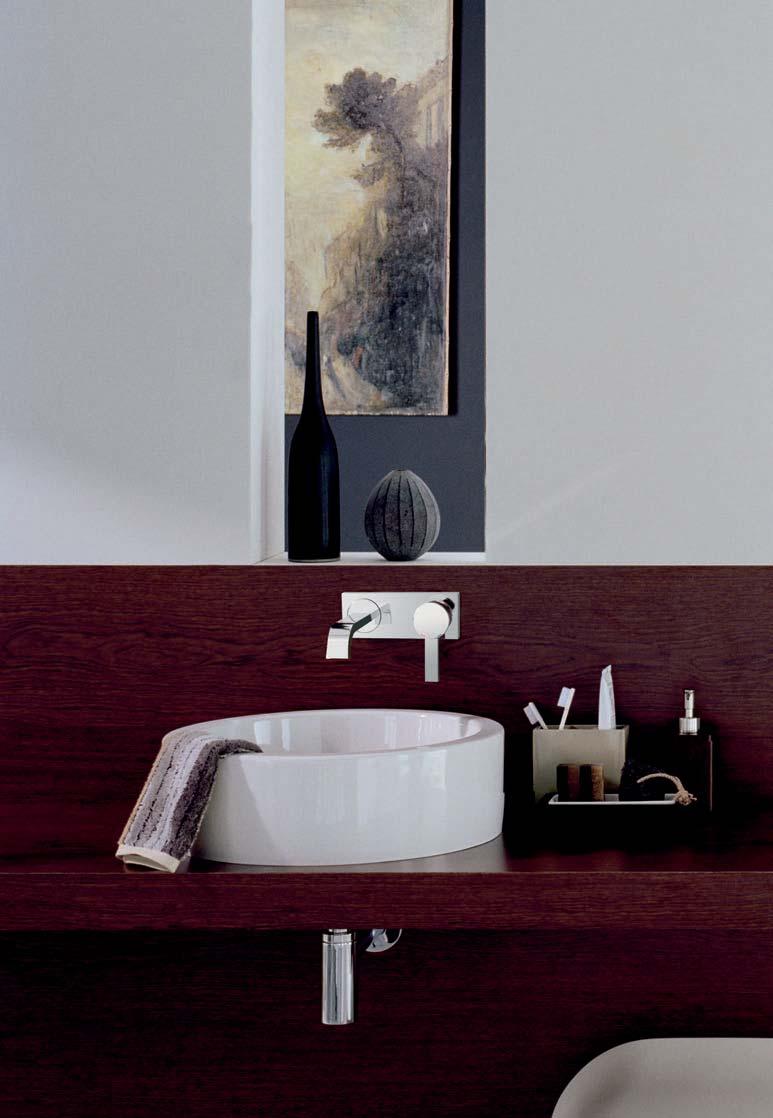 Only with GROHE product you have the perfect balance of superior technology, quality and design Paul Flowers, Vice President Design Beauty and performance From the gentle, refreshing qualities of a