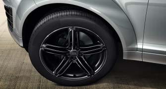 integrated in the rear bumper distinguish the appearance of the Audi Q7 1 + Optionally
