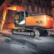 We are delighted that TRIAS hydraulics allow you to achieve 17% less fuel consumption in PWR mode than the previous ZAXIS P-mode while maintaining a high level of productivity at the same time*.